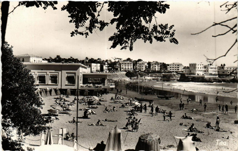 Carte postale ancienne Pontaillac - Pontaillac-Royan - Le Casino à Royan