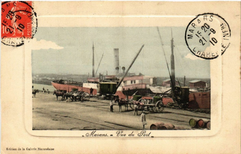 Carte postale ancienne Marans - Vue du Port à Marans