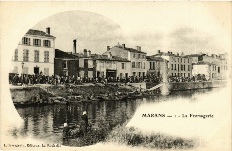 Carte postale ancienne Marans - La Fromagerie à Marans