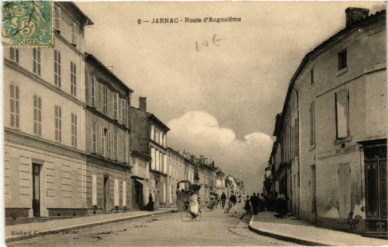 Carte postale ancienne Jarnac - Route d'Angouleme