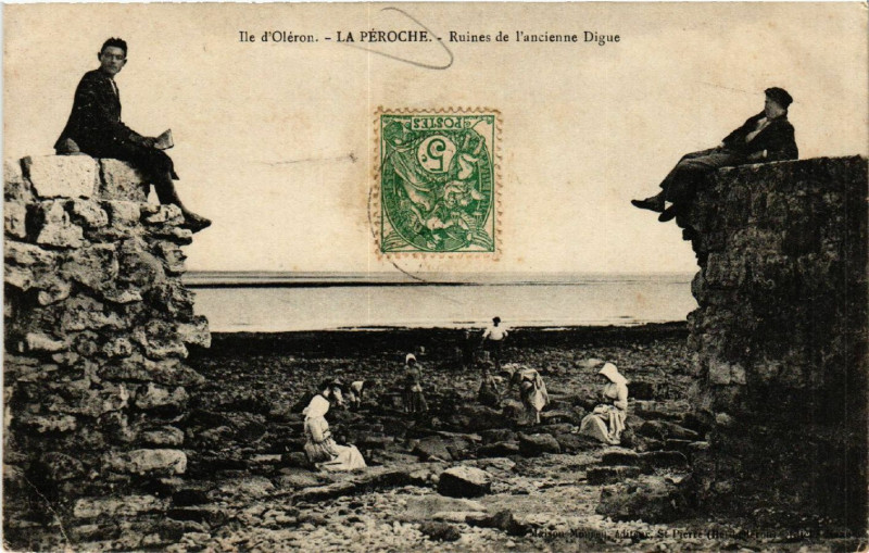 Carte postale ancienne Ile d'Oleron - La Péroche - Ruines de l'ancienne Digue