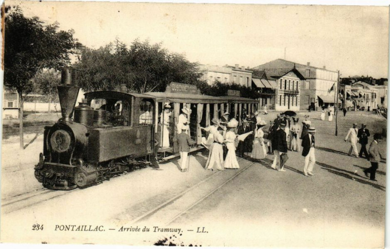 Carte postale ancienne Pontaillac - Arrivée du Tramway