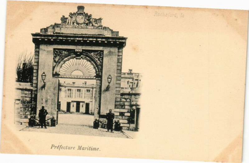 Carte postale ancienne Préfecture - Maritime