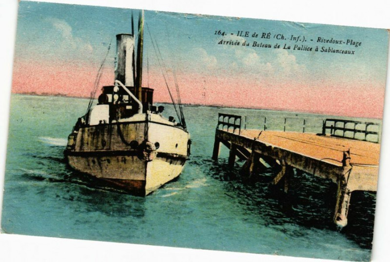 Carte postale ancienne Ile-de-Re - Rivedoux-Plage - Arrivée du Bateau de la . à Rivedoux-Plage