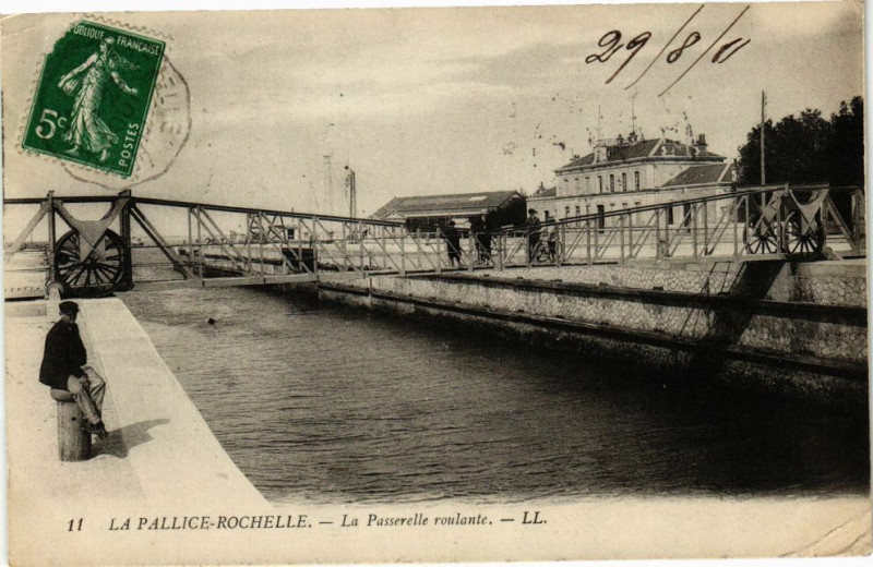 Carte postale ancienne La Pallice-Rochelle - La Passerelle roulante