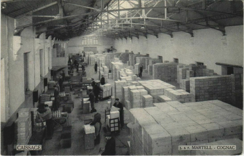 Carte postale ancienne Cognac- Caissage France à Cognac