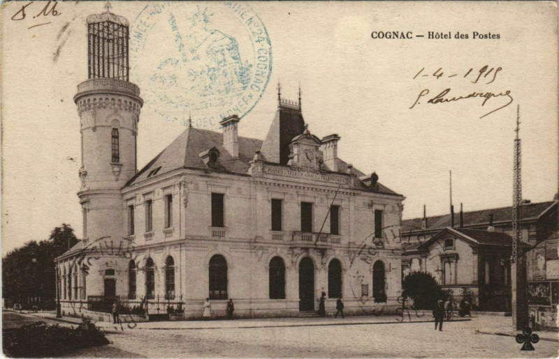 Carte postale ancienne Cognac- Hotel des Postes France à Cognac