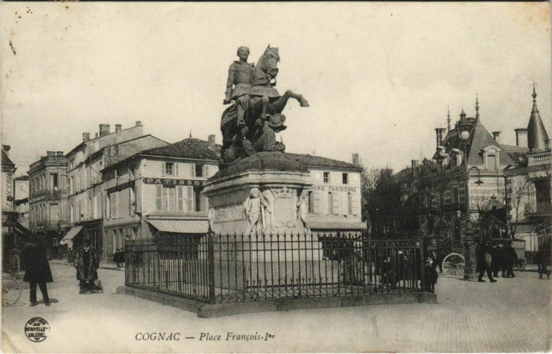 Carte postale ancienne Cognac- Place Francois 1er France à Cognac