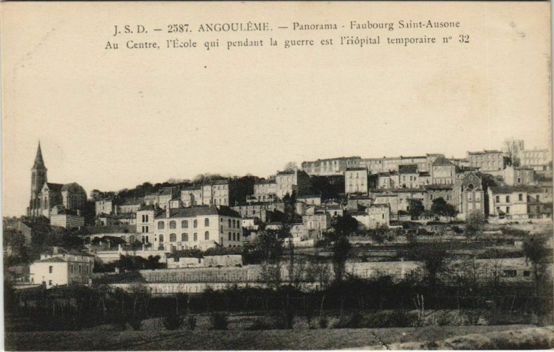 Carte postale ancienne Angouleme- Panorama France à Angoulême
