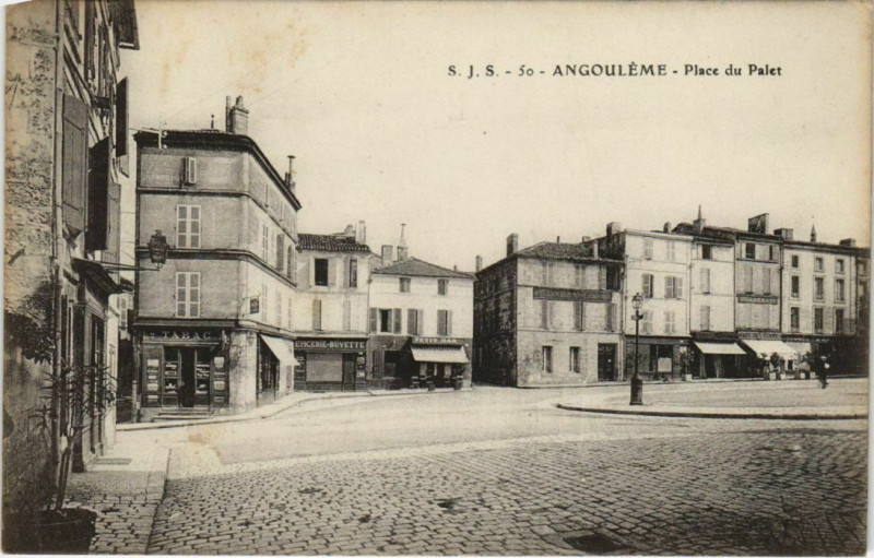 Carte postale ancienne Angouleme- Place du Palet France à Angoulême