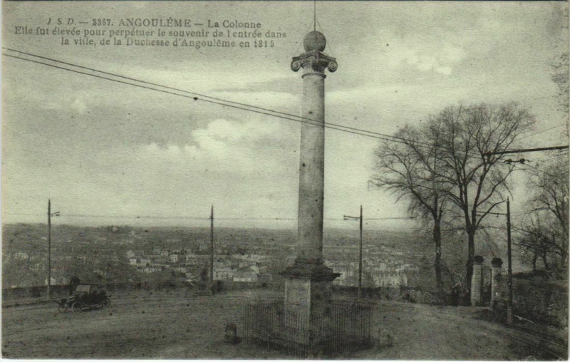 Carte postale ancienne Angouleme- La Colonne France à Angoulême