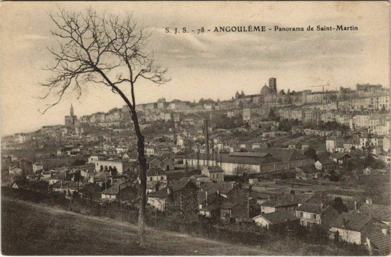 Carte postale ancienne Angouleme- Panorama deSaint-Martin France à Angoulême