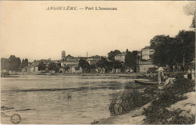 Carte postale ancienne Angouleme- Port l'Houmeau France à Angoulême