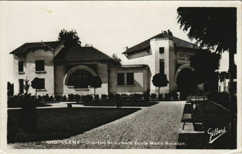 Carte postale ancienne Angouleme- Quartier Saint-Cybard ,Ecole Mario Roustan France à Angoulême
