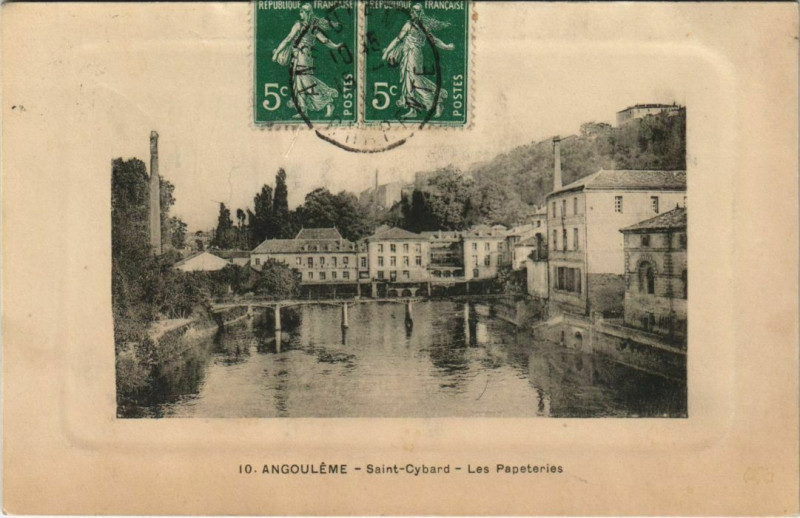 Carte postale ancienne Angouleme- Saint Cybard,Les Papeteries France à Angoulême