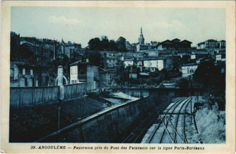 Carte postale ancienne Angouleme- Panorama France à Angoulême