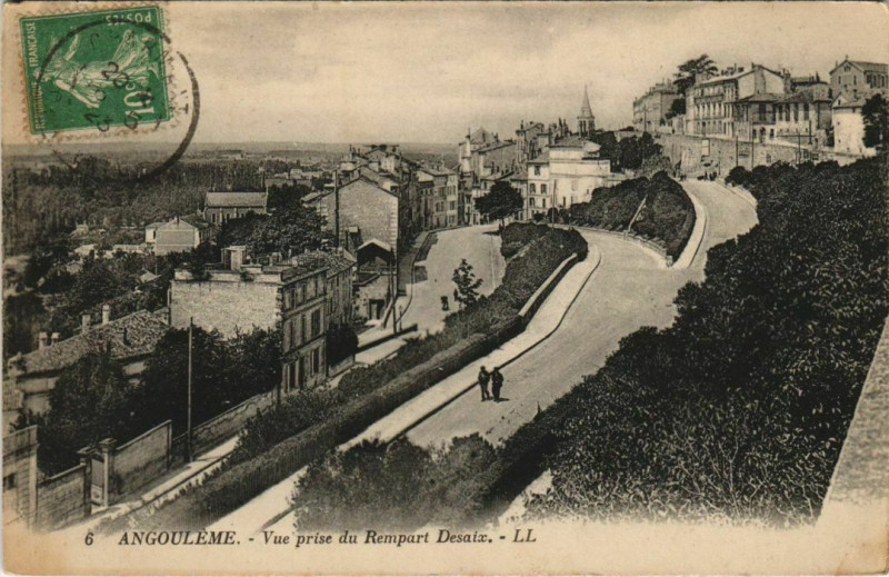 Carte postale ancienne Angouleme- vue prise du Rempart Desaix France à Angoulême