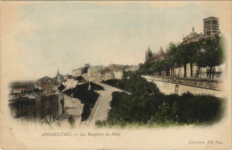 Carte postale ancienne Angouleme- Les Remparts du Midi France à Angoulême