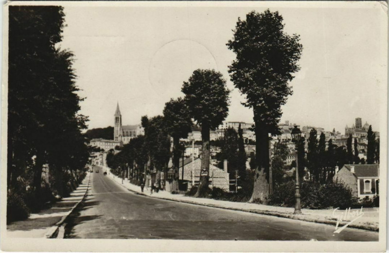 Carte postale ancienne Angouleme- vue generale Route de Bordeaux France à Angoulême