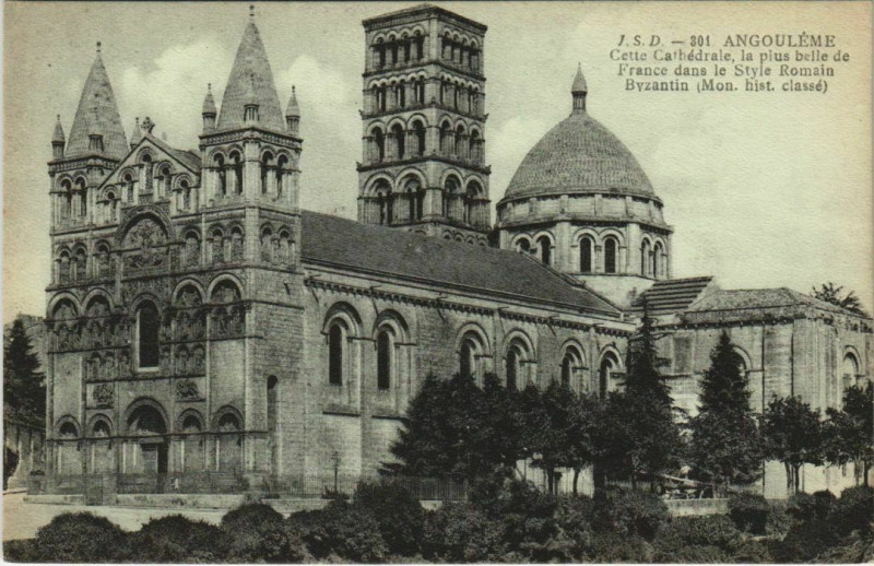 Carte postale ancienne Angouleme- Cette Cathedrale France à Angoulême