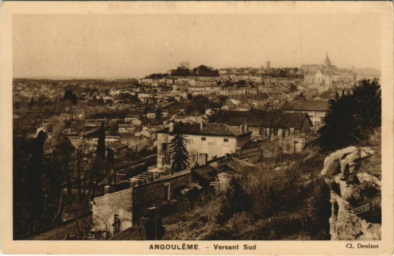 Carte postale ancienne Angouleme- Versant Sud France à Angoulême