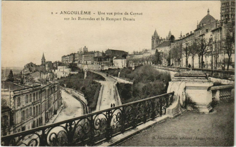 Carte postale ancienne Angouleme- Une vue prise de Carnot France à Angoulême