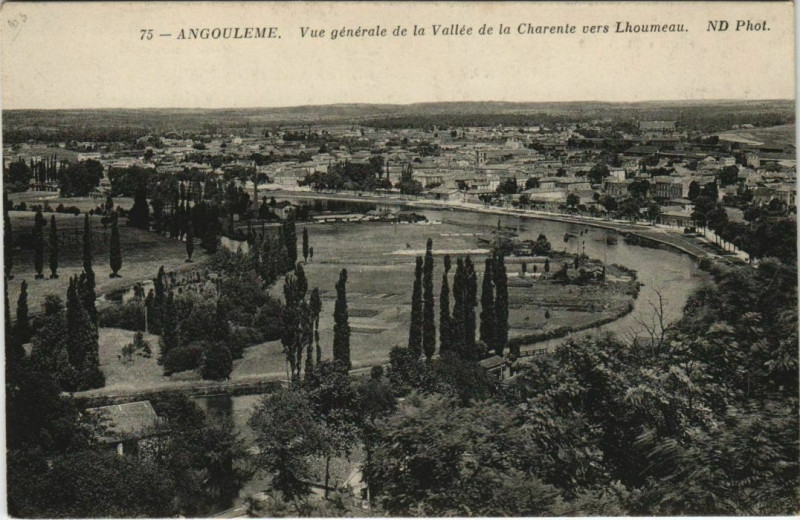 Carte postale ancienne Angouleme- vue generale France à Angoulême