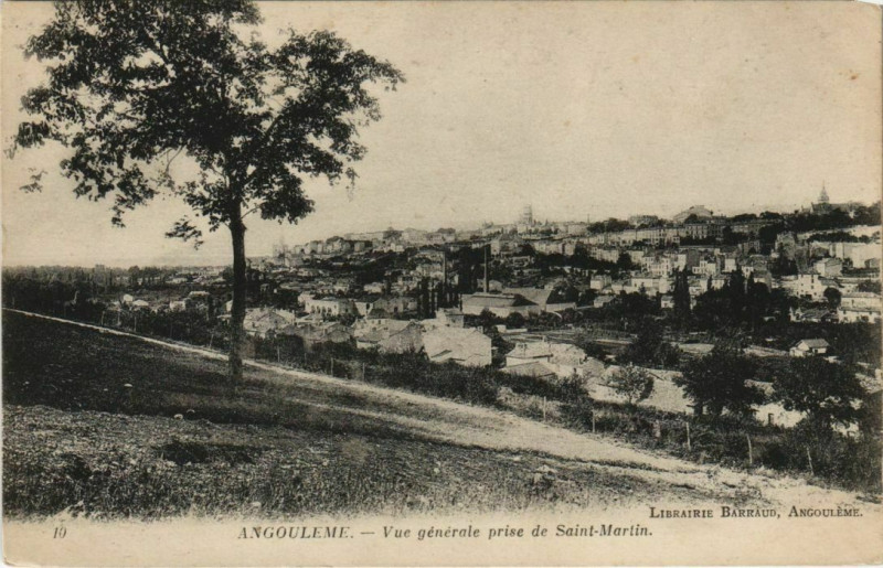 Carte postale ancienne Angouleme- vue generale France à Angoulême