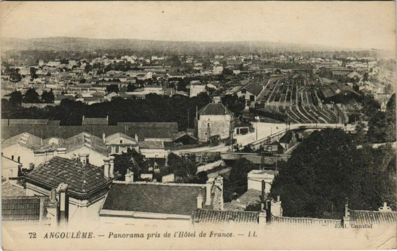 Carte postale ancienne Angouleme- Panorama France à Angoulême
