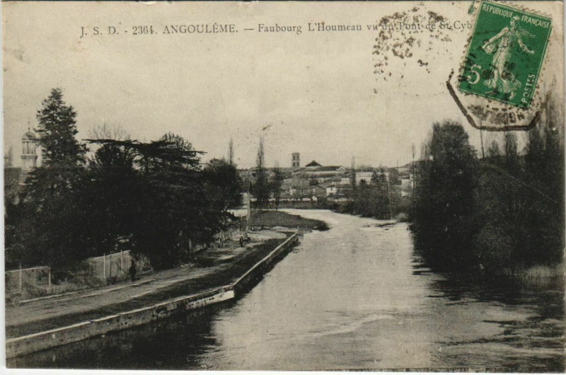 Carte postale ancienne Angouleme- Faubourg L'Houmeau France à Angoulême