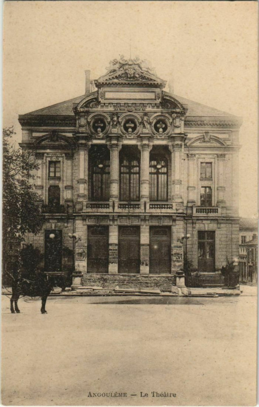 Carte postale ancienne Angouleme- Le Theatre France à Angoulême
