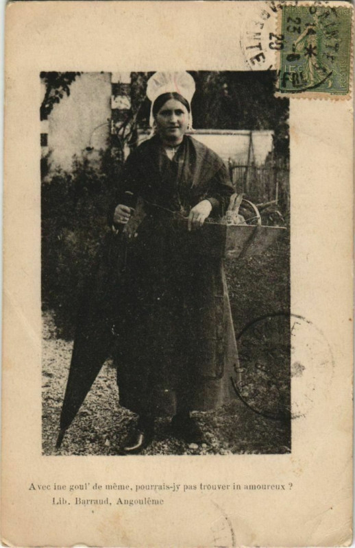 Carte postale ancienne Angouleme- souvenir France à Angoulême