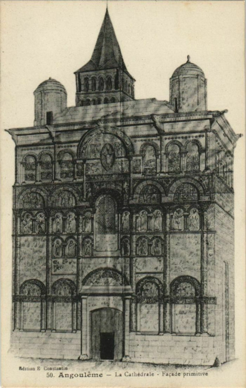 Carte postale ancienne Angouleme- Cathedrale ,facade primitive France à Angoulême