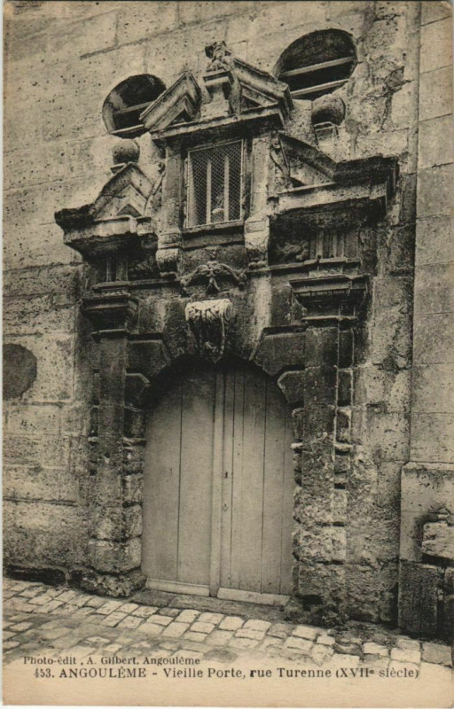 Carte postale ancienne Angouleme- Vieille Porte, rue Turenne France à Angoulême