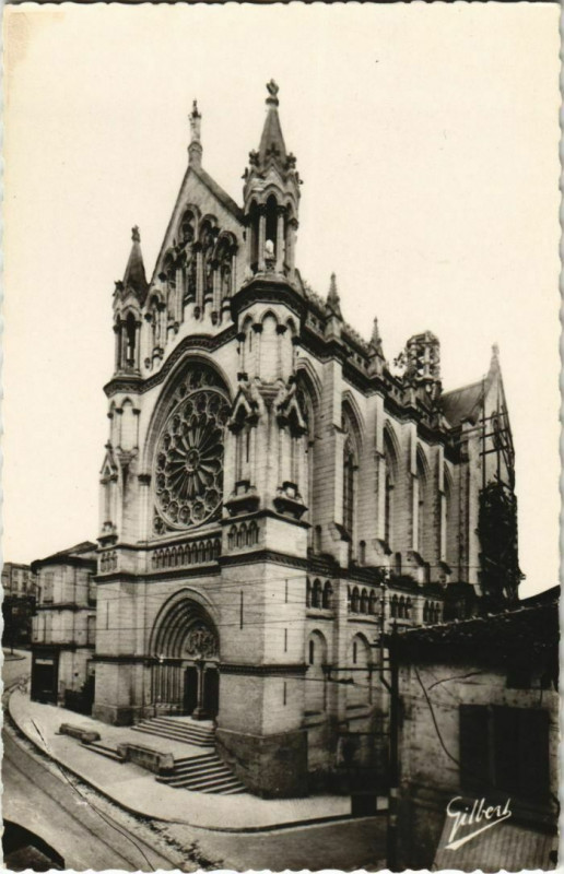 Carte postale ancienne Angouleme- Chapelle N.-D. D'Obezines France à Angoulême