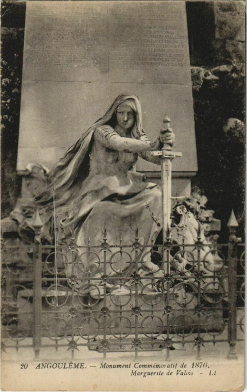 Carte postale ancienne Angouleme- Monument Marguerite de Valois France à Angoulême