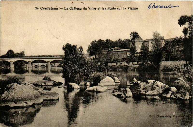Carte postale ancienne Confolens Chateau Ponts sur la Vienne à Confolens