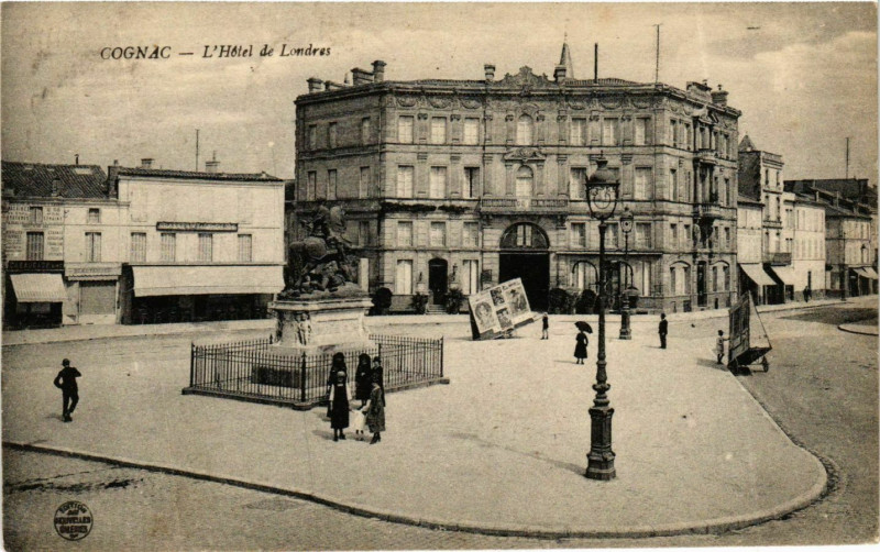 Carte postale ancienne L'Hôtel de Londres à Cognac