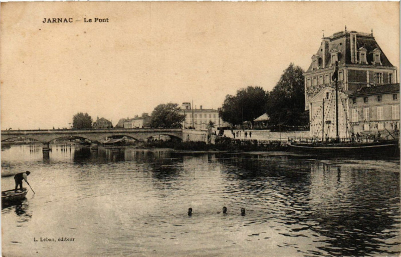 Carte postale ancienne Jarnac - Le Pont à Jarnac