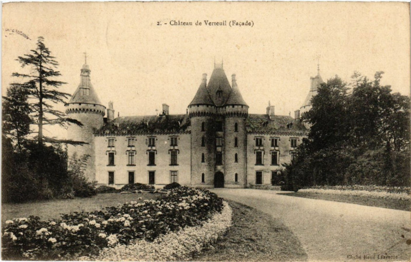Carte postale ancienne Chateau de Verteuil (Facade)