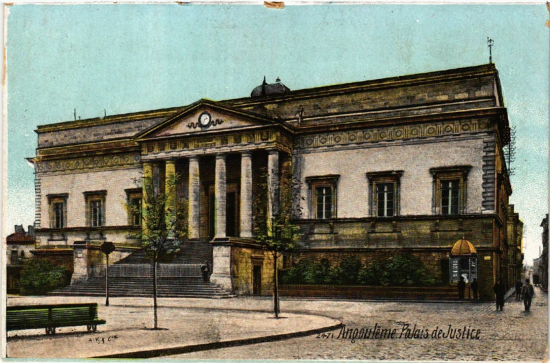 Carte postale ancienne Angouleme - Palais de Justice à Angoulême