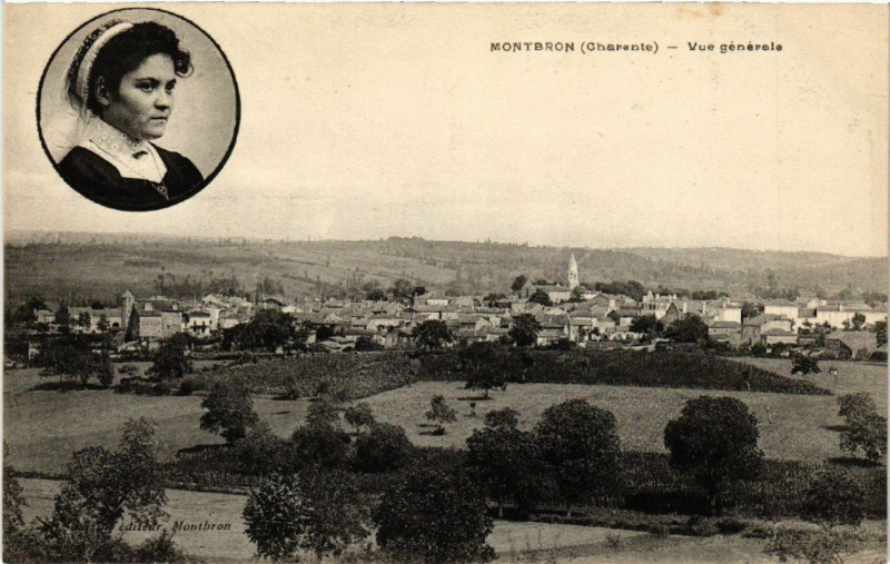 Carte postale ancienne Montbron (Charente) - Vue générale à Montbron