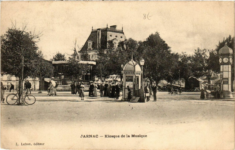 Carte postale ancienne Jarnac - Kiosque de a Musique à Jarnac