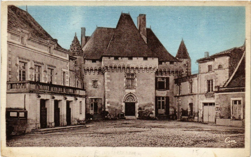 Carte postale ancienne Barbezieux (Charente) - Le Chateau