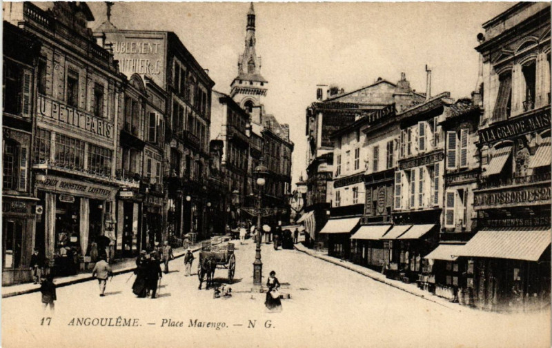 Carte postale ancienne Angouléme - Place Marengo à Angoulême