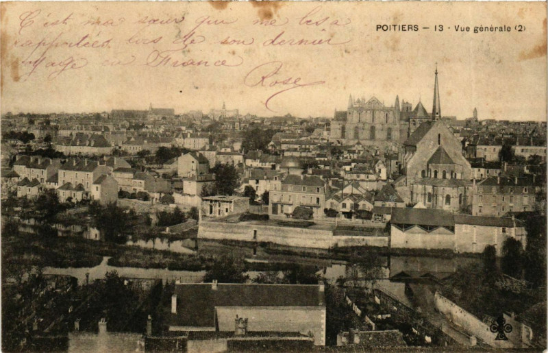 Carte postale ancienne Poitou-Char. Vienne Poitiers Vue générale à Poitiers