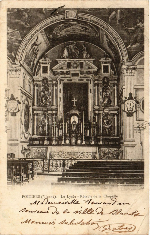 Carte postale ancienne Poitiers - Le Lycée - Retable de la Chapelle à Poitiers