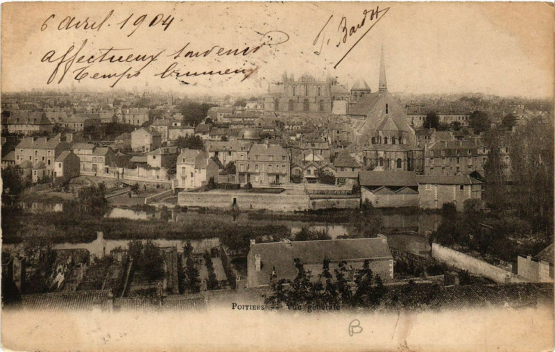 Carte postale ancienne Poitiers - Vue générale à Poitiers
