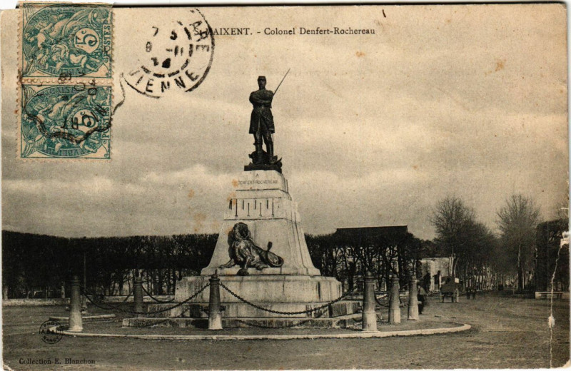 Carte postale ancienne Maixent - Colonel Denfert-Rochereau