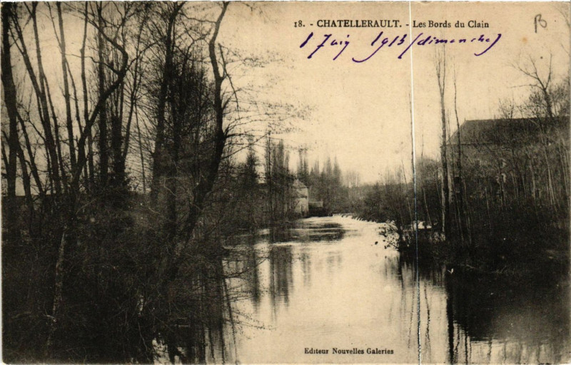 Carte postale ancienne Chatellerault - Les Bords du Clain à Châtellerault